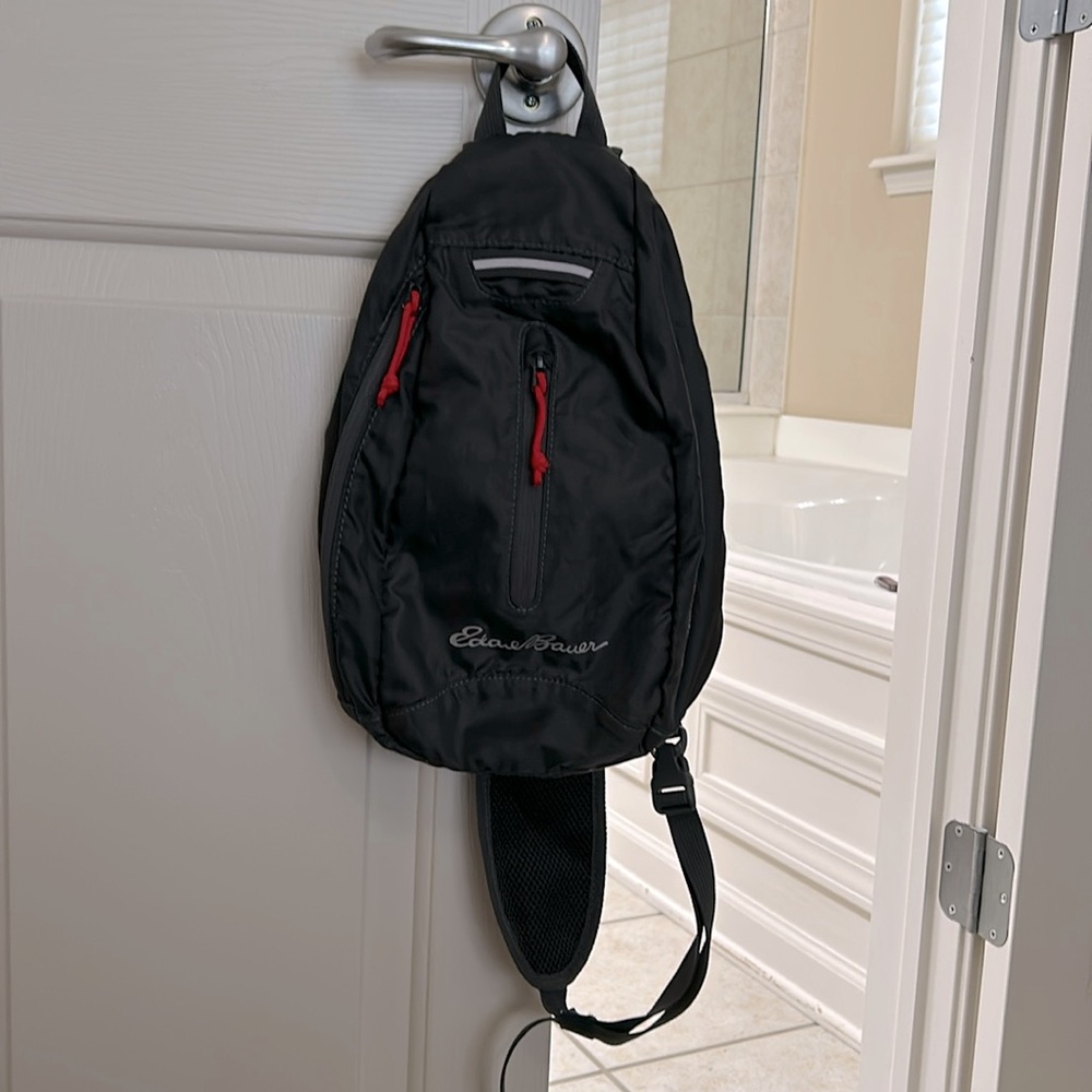 Eddie Bauer sling bag